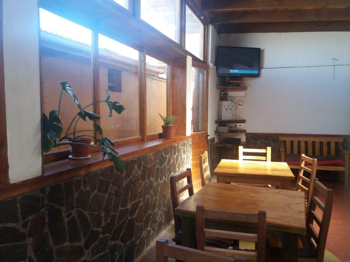 Hostal Nuevo Amanecer Сан-Педро-де-Атакама Екстер'єр фото